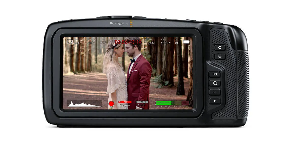 Blackmagic Pocket Cinema Camera 6K Pantalla